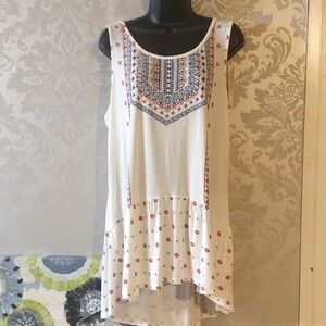 Signature Studios Tunic Top M